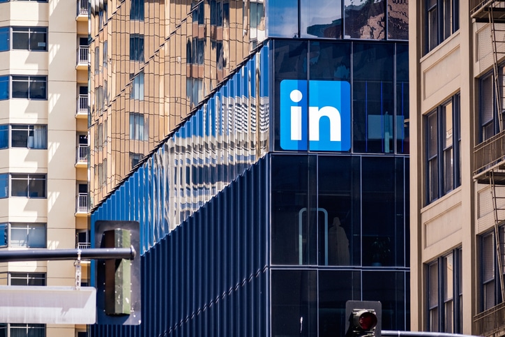 LinkedIn Optimization for Leading Recruiters