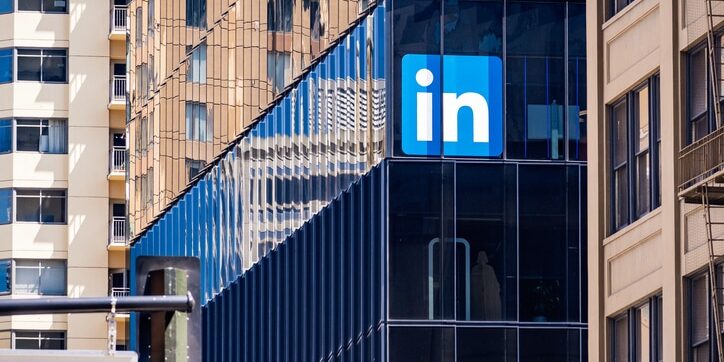 LinkedIn Optimization for Leading Recruiters